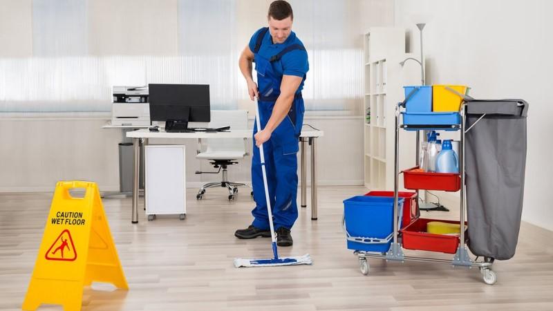 Benefits of Working With a Financial Institution Cleansing Company