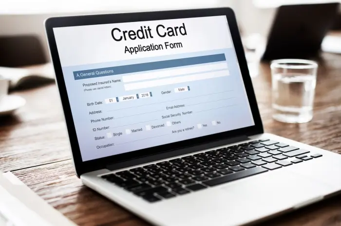 Credit Cards – What You Should Look Out for When Applying