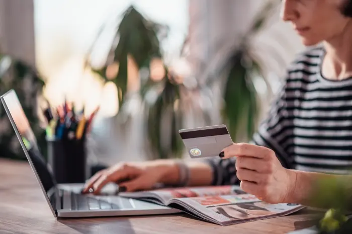 Finance Your Small Business Using a Business Credit Card