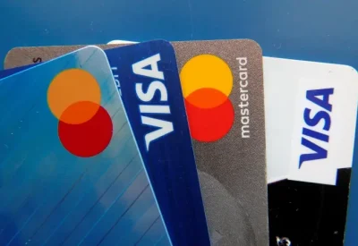 Five Reasons Why Reward Credit Cards Are Popular