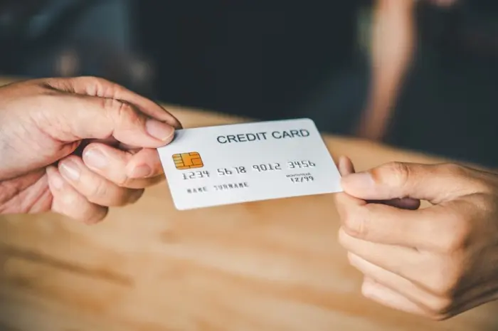 Using Bad Credit Credit Cards to Help Restore Your Credit