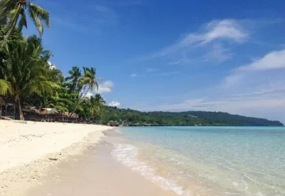 Nirwana Beach, a beautiful beach with various interesting activities in Padang